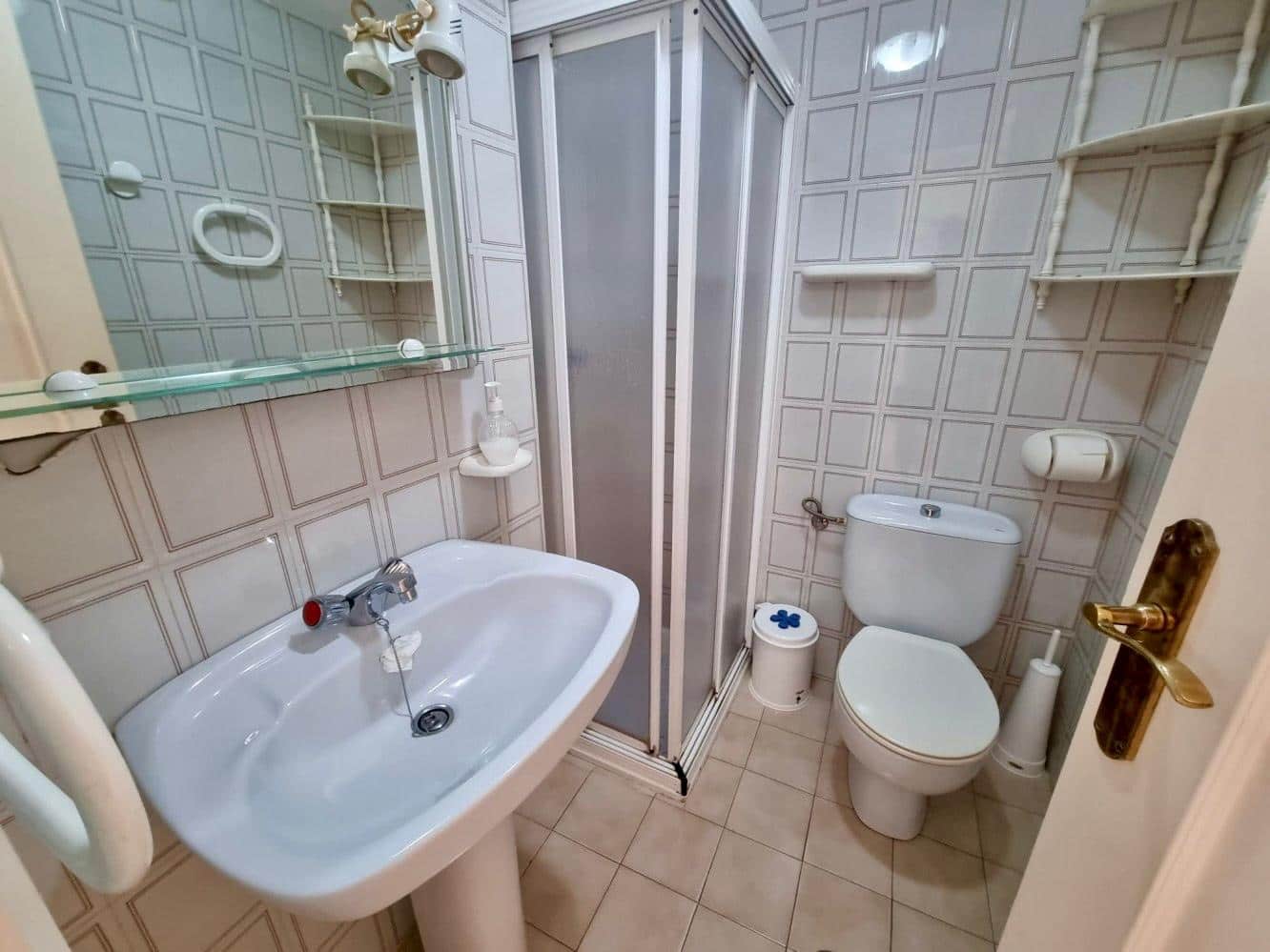 2 bedroom Apartment for sale in Nerja with pool - € 439,000 (Ref: 8912808)