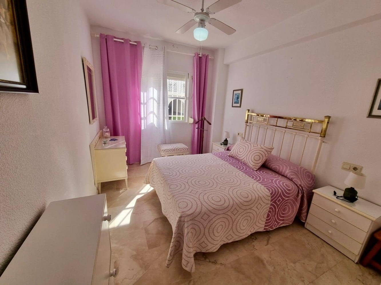 2 bedroom Apartment for sale in Nerja with pool - € 439,000 (Ref: 8912808)