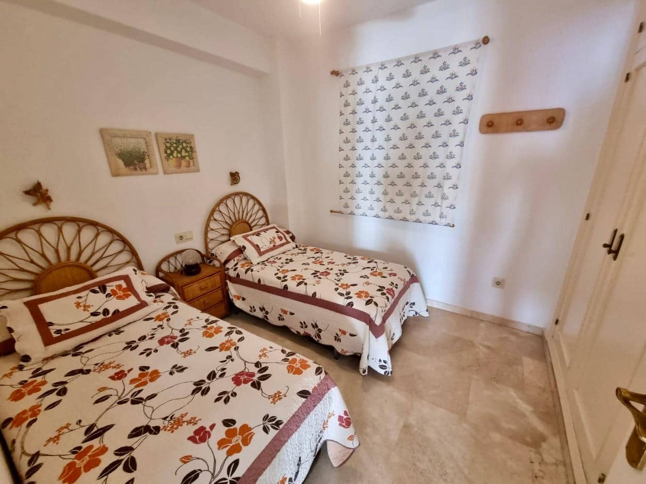 2 bedroom Apartment for sale in Nerja with pool - € 439,000 (Ref: 8912808)