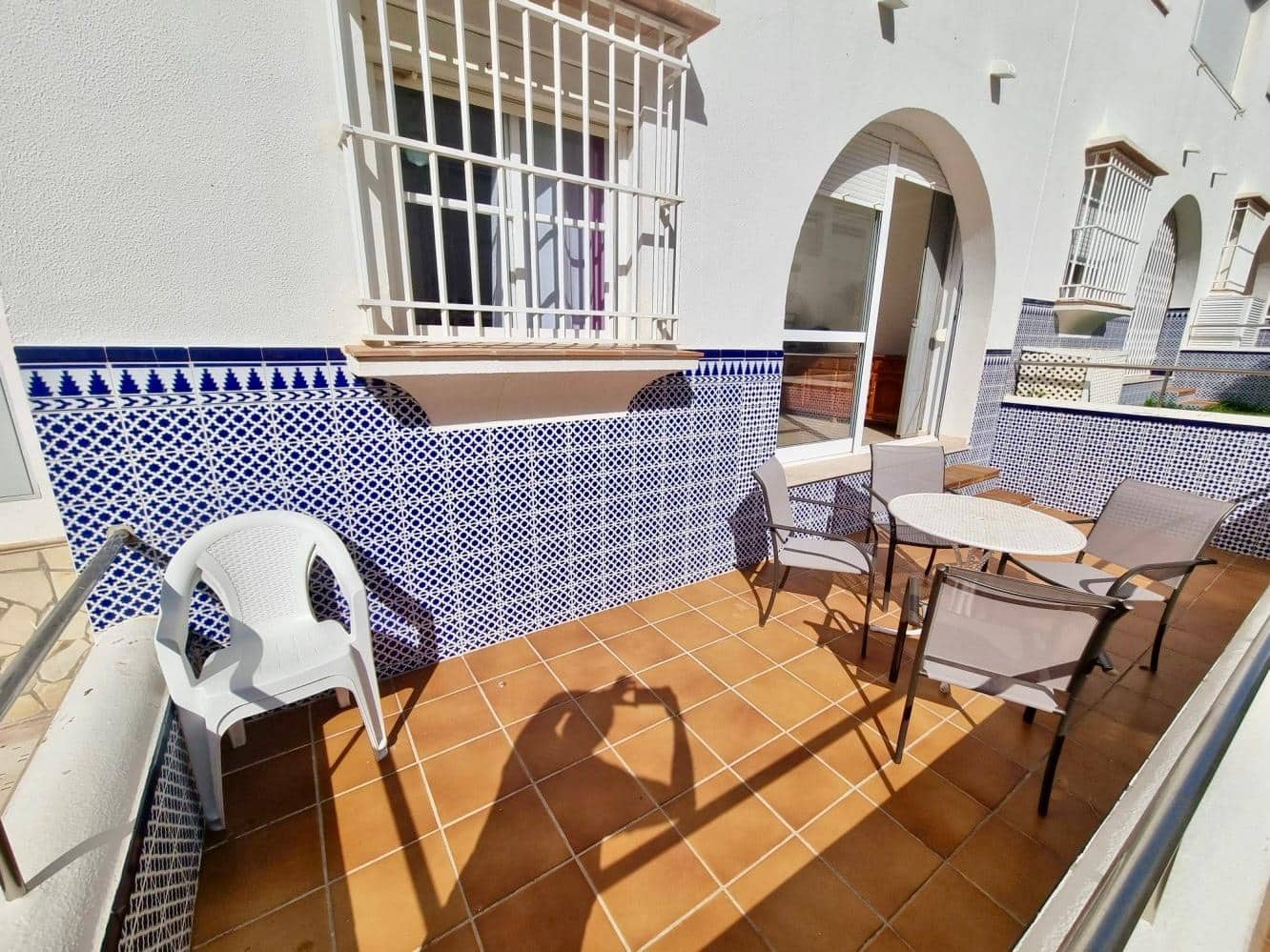 2 bedroom Apartment for sale in Nerja with pool - € 439,000 (Ref: 8912808)
