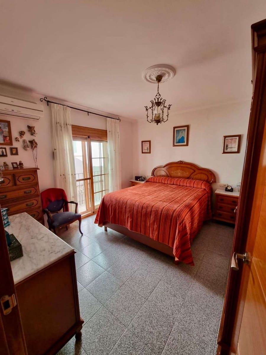 3 sypialnia Dom na sprzedaż w Nerja - 299 000 € (Ref: 8928555)