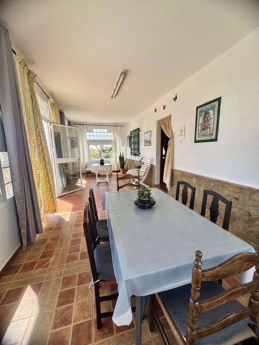 3 sovrum Finca/Hus på landet till salu i Lagos med pool - 578 000 € (Ref: 8942767)