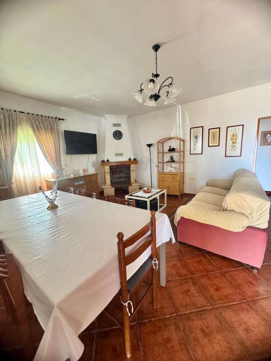 3 sovrum Finca/Hus på landet till salu i Lagos med pool - 578 000 € (Ref: 8942767)