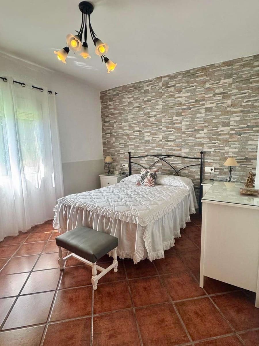 3 sovrum Finca/Hus på landet till salu i Lagos med pool - 578 000 € (Ref: 8942767)