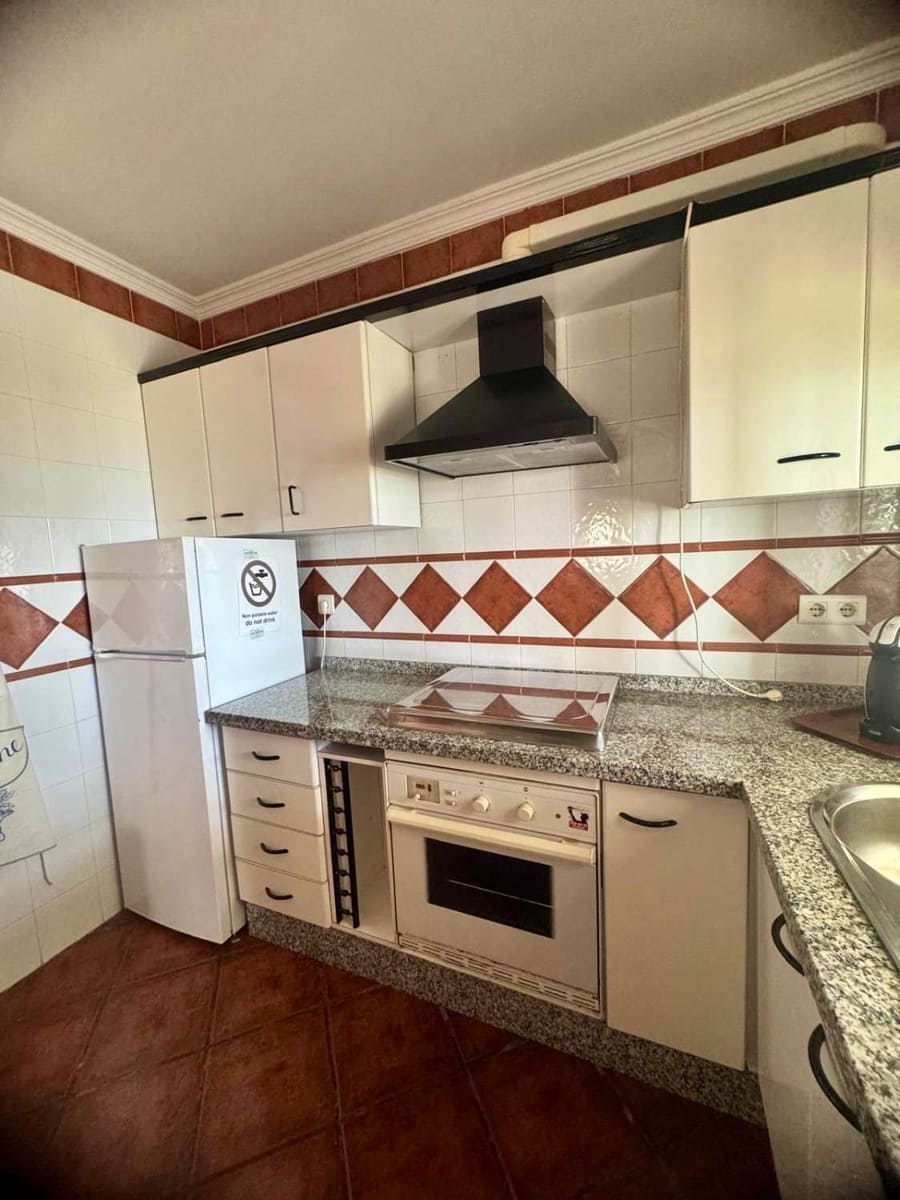 3 sovrum Finca/Hus på landet till salu i Lagos med pool - 578 000 € (Ref: 8942767)