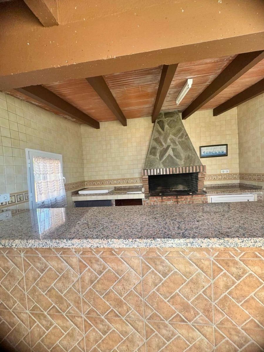 3 sovrum Finca/Hus på landet till salu i Lagos med pool - 578 000 € (Ref: 8942767)