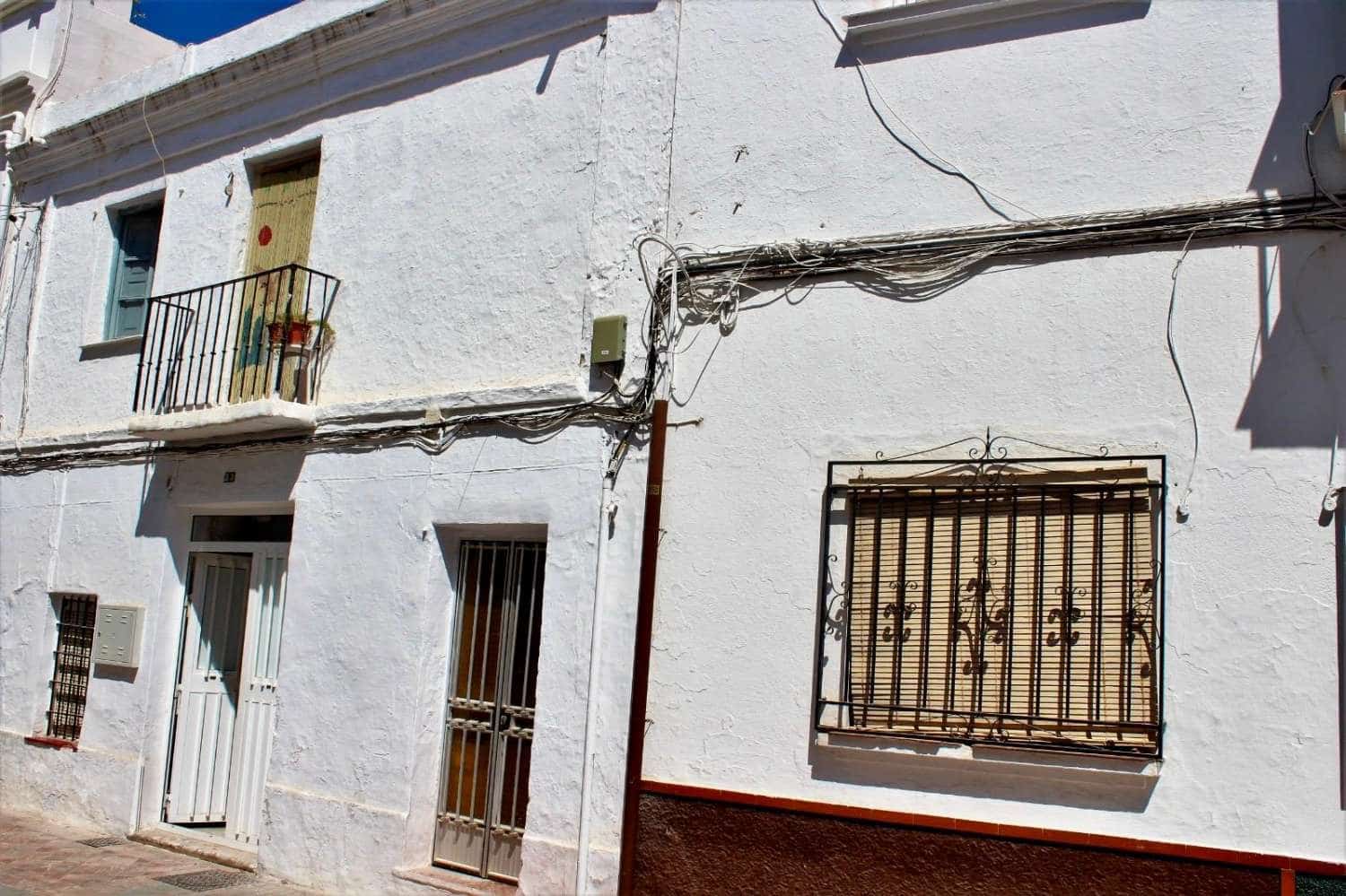 Dom na sprzedaż w Nerja - 720 000 € (Ref: 8982198)