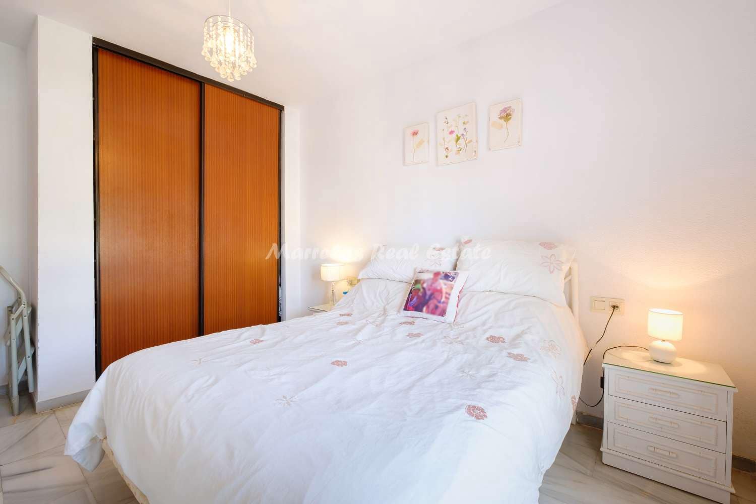 2 bedroom Apartment for sale in Nerja with pool - € 499,000 (Ref: 9042049)