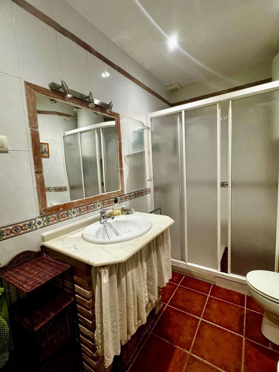 4 quarto Moradia em Banda para venda em Torrox com piscina - 490 000 € (Ref: 9074909)