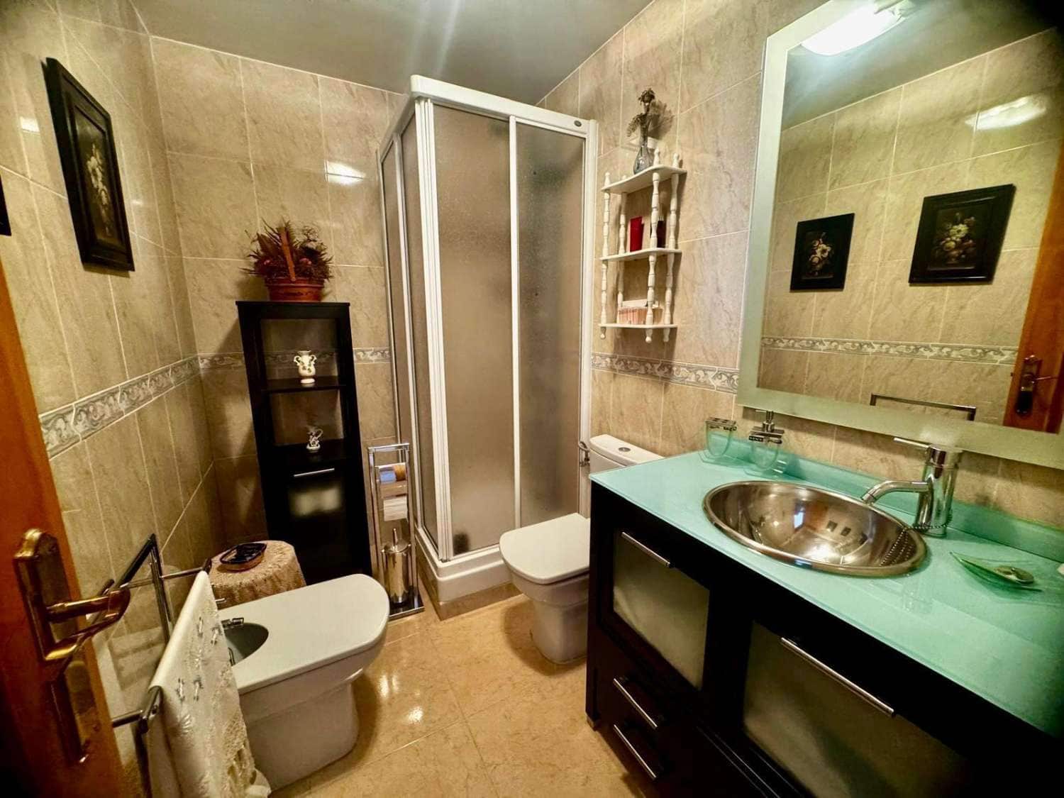 4 quarto Moradia em Banda para venda em Torrox com piscina - 490 000 € (Ref: 9074909)