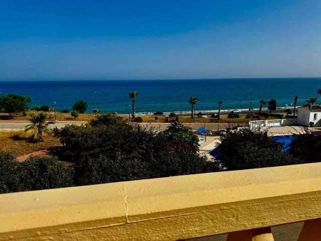 4 soveværelse Rækkehus til salg i Torrox med swimmingpool - € 490.000 (Ref: 9074909)