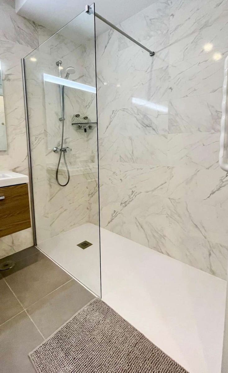 2 bedroom Apartment for sale in Torrox with pool garage - € 399,000 (Ref: 9134142)