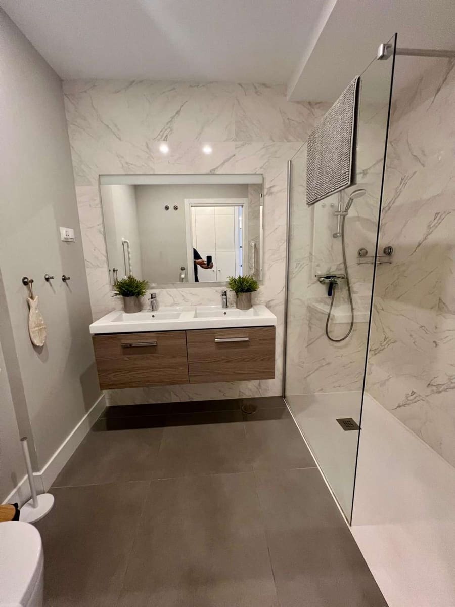 2 bedroom Apartment for sale in Torrox with pool garage - € 399,000 (Ref: 9134142)