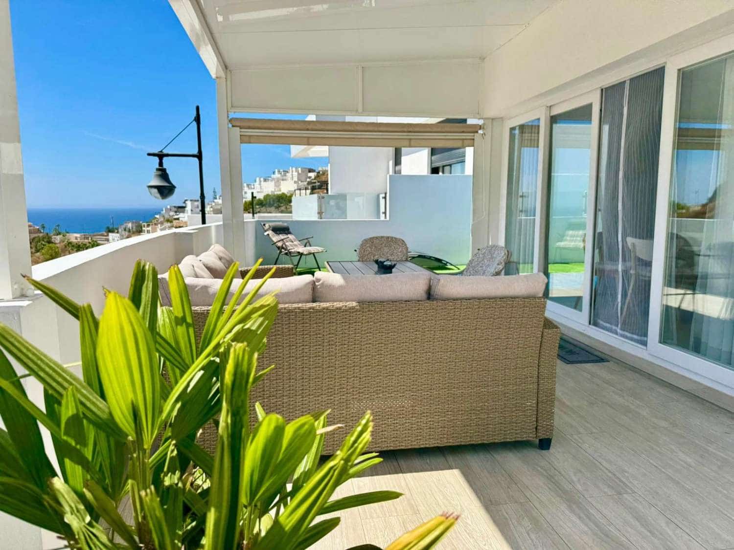 3 bedroom Villa for sale in Torrox with pool - € 490,000 (Ref: 9228375)