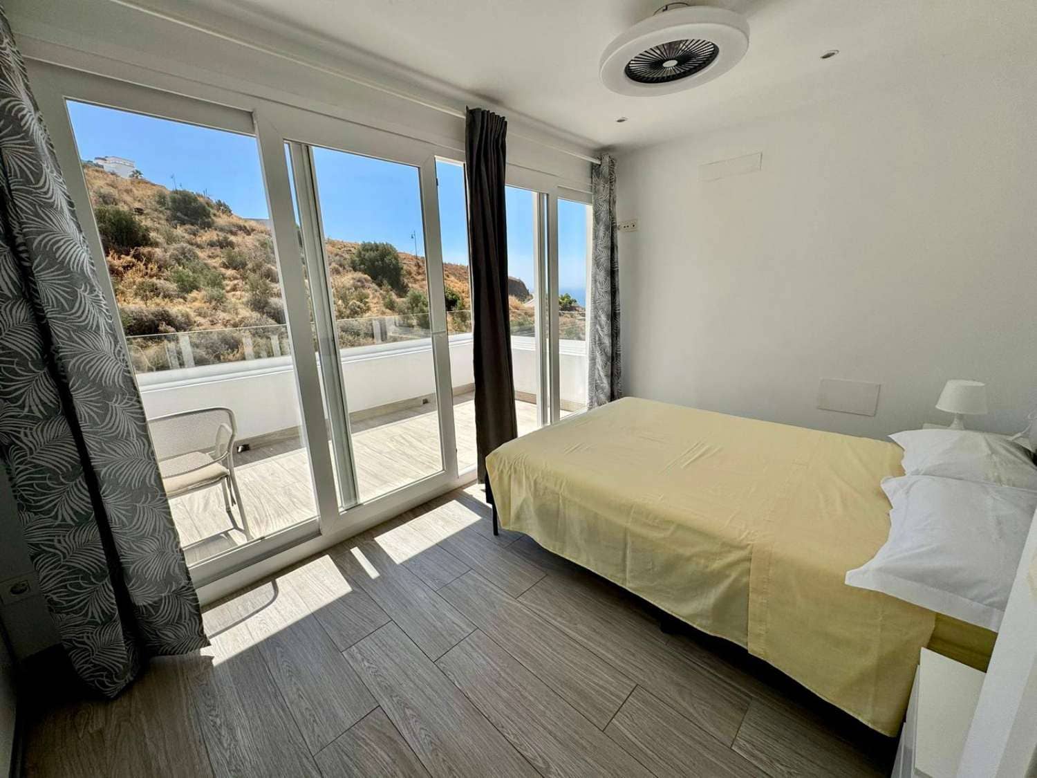 3 bedroom Villa for sale in Torrox with pool - € 490,000 (Ref: 9228375)