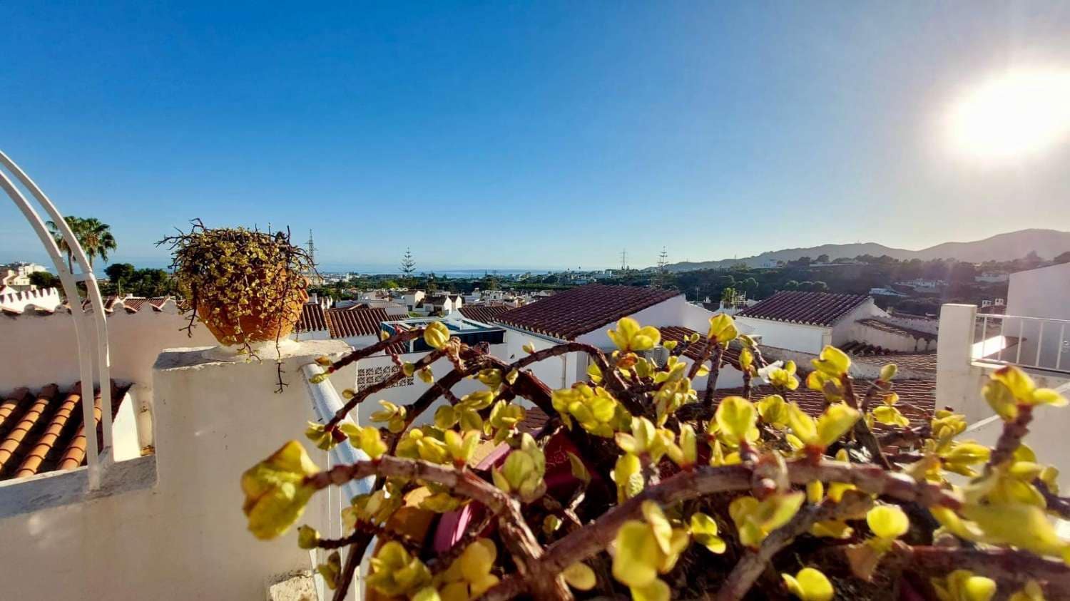 3 makuuhuone Omakotitalo myytävänä paikassa Nerja mukana uima-altaan - 325 000 € (Ref: 9236173)