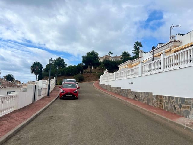 Garage til salg i Torrox - € 29.000 (Ref: 9367060)