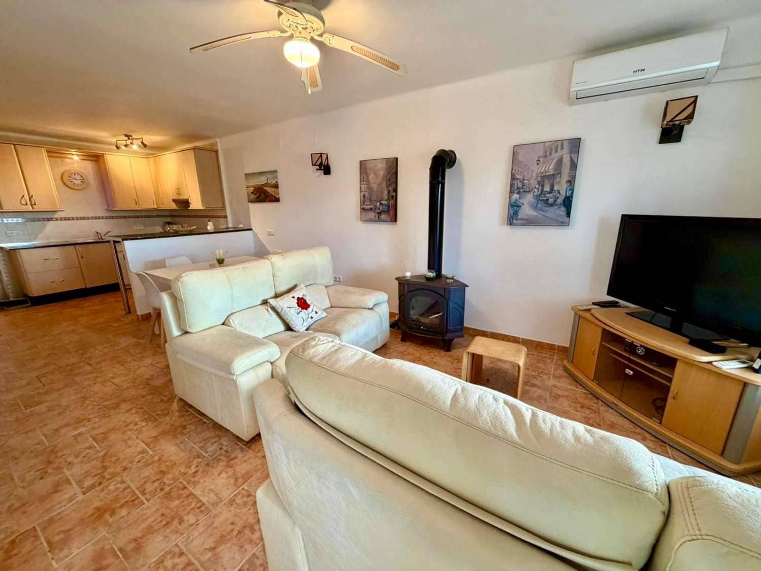 2 Zimmer Reihenhaus zu verkaufen in Nerja mit Pool - 309.000 € (Ref: 9461950)