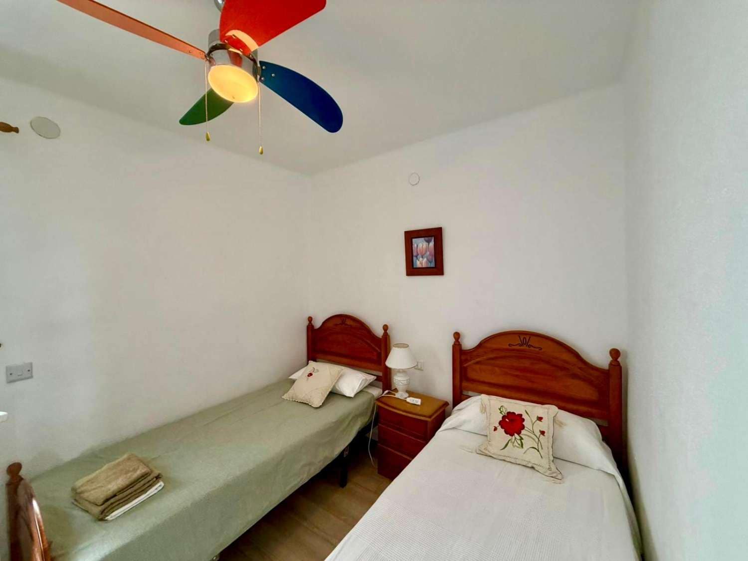 2 Zimmer Reihenhaus zu verkaufen in Nerja mit Pool - 309.000 € (Ref: 9461950)