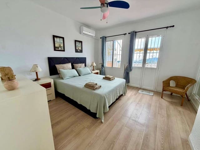 2 bedroom Terraced Villa for sale in Nerja with pool - € 309,000 (Ref: 9461950)