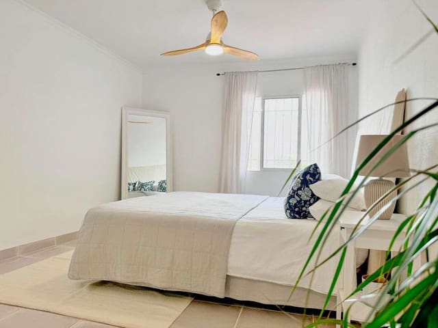 Chalet de 6 habitaciones en Nerja en venta con piscina - 1.099.000 € (Ref: 9564852)