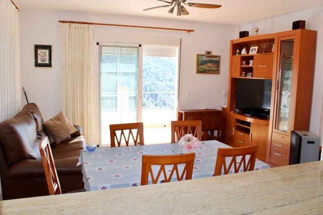 4 soveværelse Rækkehus til salg i Frigiliana med swimmingpool - € 415.000 (Ref: 9615208)