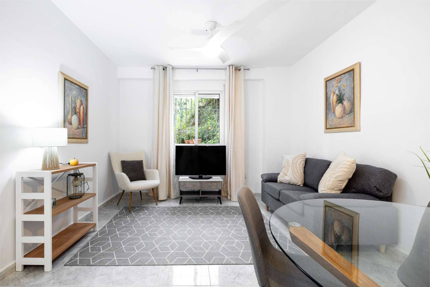 2 bedroom Apartment for sale in Nerja with pool - € 279,000 (Ref: 9694880)