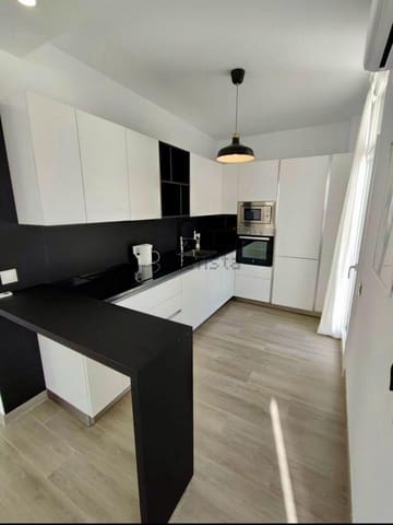 3 sovrum Villa till salu i Nerja med pool garage - 575 000 € (Ref: 9806208)