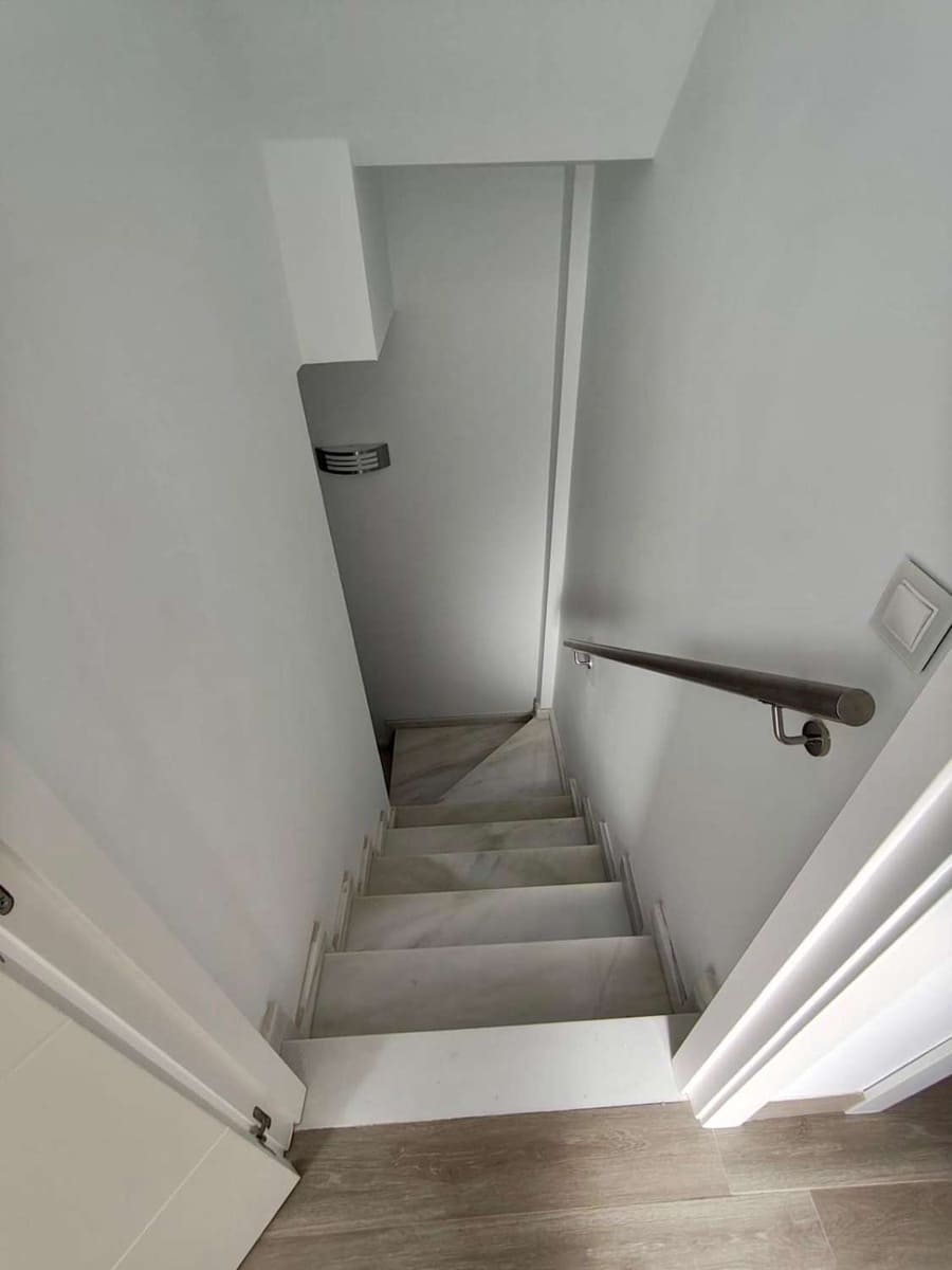 3 sovrum Villa till salu i Nerja med pool garage - 575 000 € (Ref: 9806208)