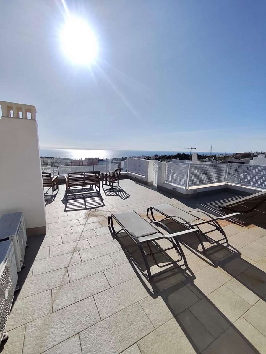 3 sovrum Villa till salu i Nerja med pool garage - 575 000 € (Ref: 9806208)