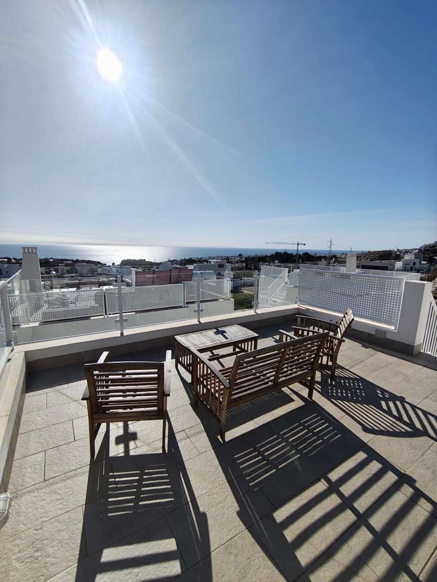 3 sovrum Villa till salu i Nerja med pool garage - 575 000 € (Ref: 9806208)