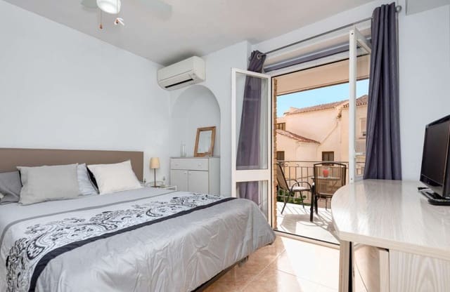 2 chambre Appartement à vendre à Nerja - 320 000 € (Ref: 9861627)