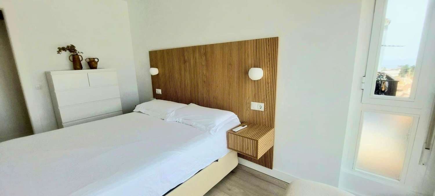 2 quarto Apartamento para venda em Torrox com piscina - 275 000 € (Ref: 9976844)