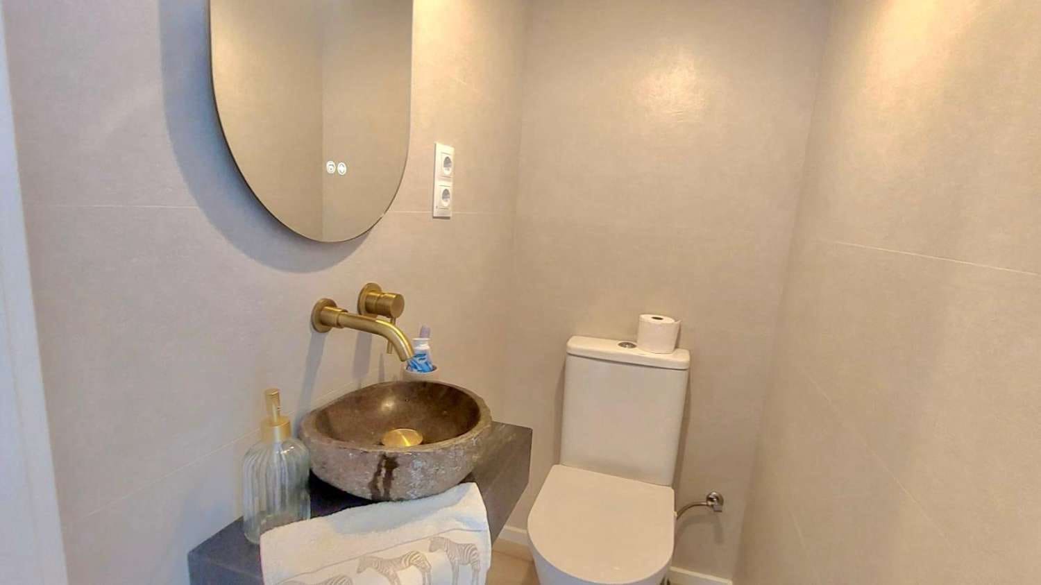 2 quarto Apartamento para venda em Torrox com piscina - 275 000 € (Ref: 9976844)