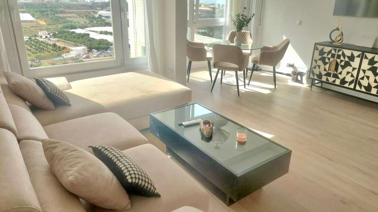 2 quarto Apartamento para venda em Torrox com piscina - 275 000 € (Ref: 9976844)