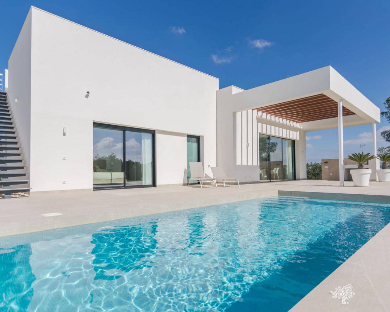 3 quarto Moradia para venda em Dehesa de Campoamor com piscina garagem - 875 000 € (Ref: 10039083)