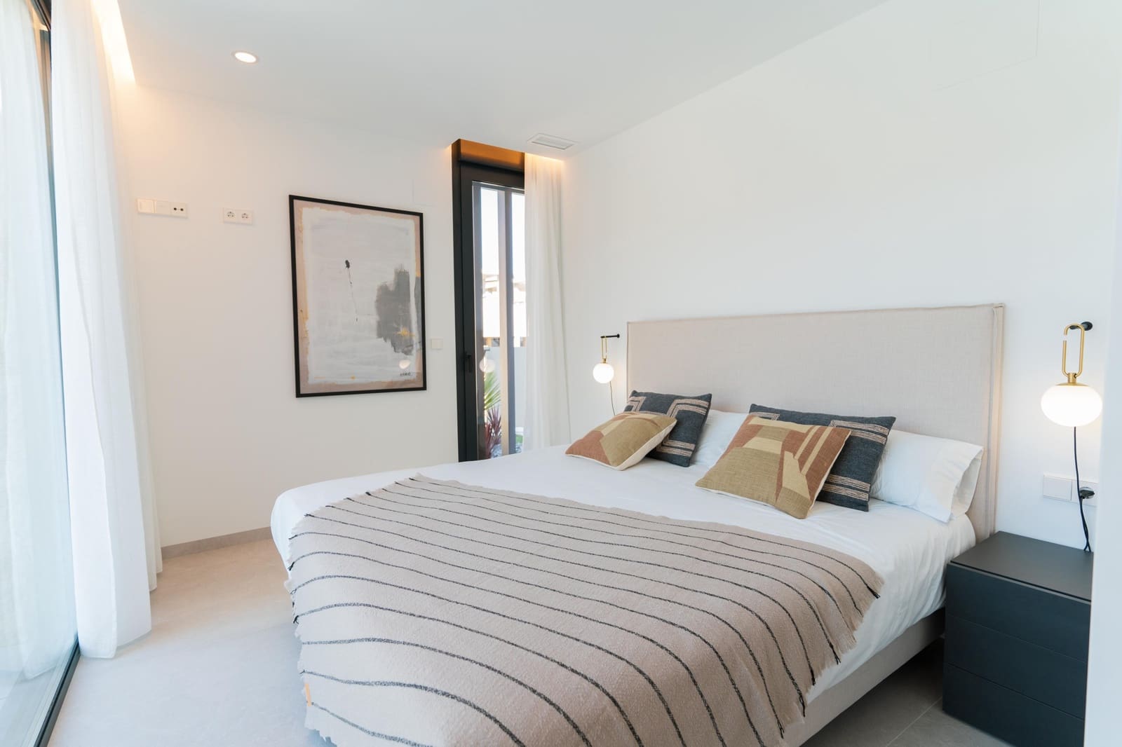 4 bedroom Villa for sale in Rojales with pool - € 710,000 (Ref: 10052142)