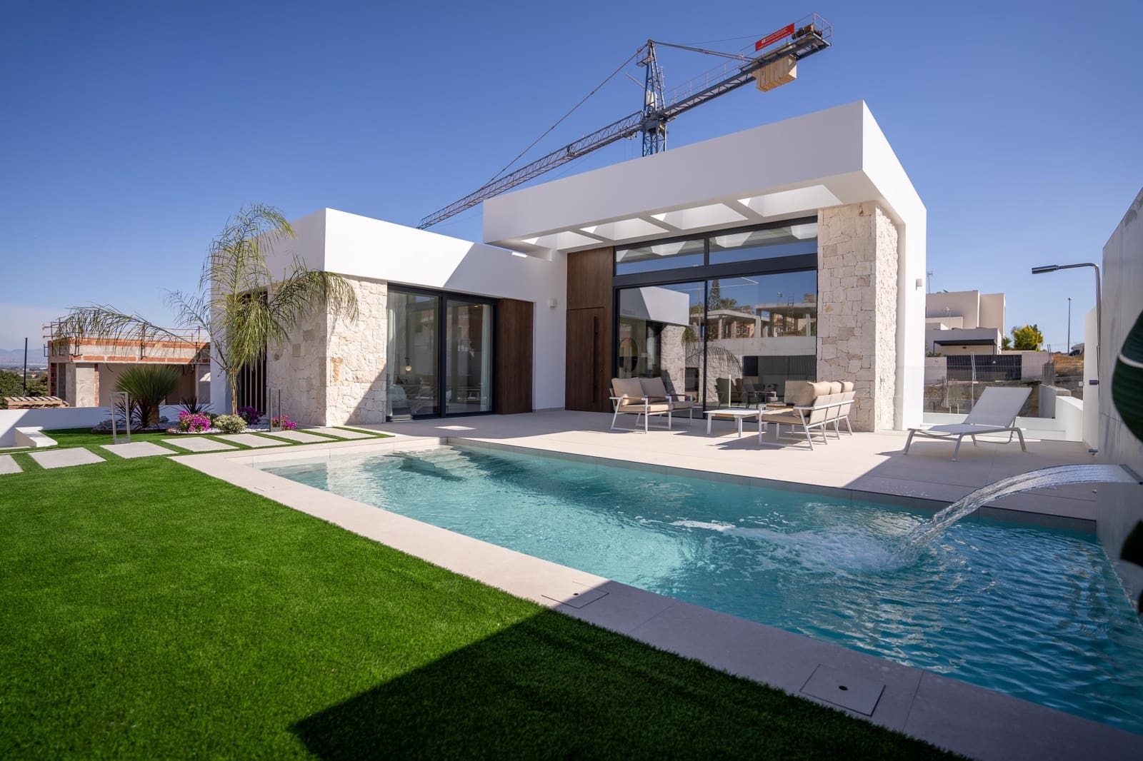 4 bedroom Villa for sale in Rojales with pool - € 710,000 (Ref: 10052142)