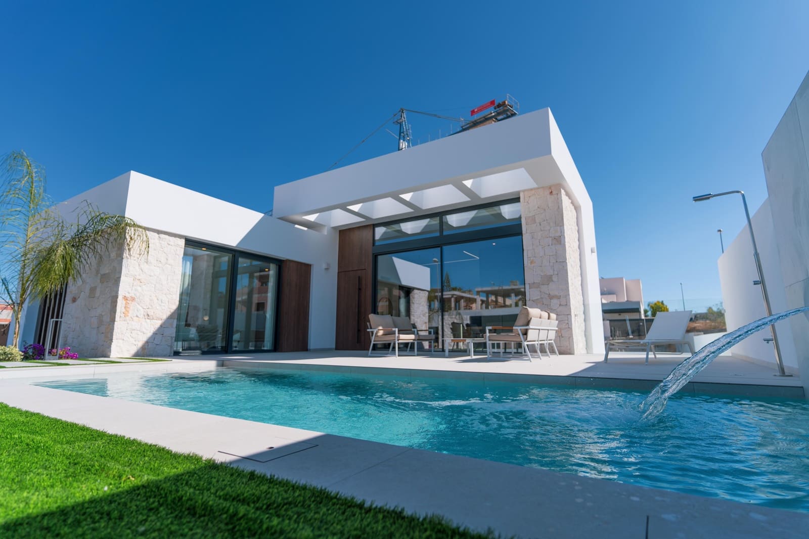 4 bedroom Villa for sale in Rojales with pool - € 710,000 (Ref: 10052142)