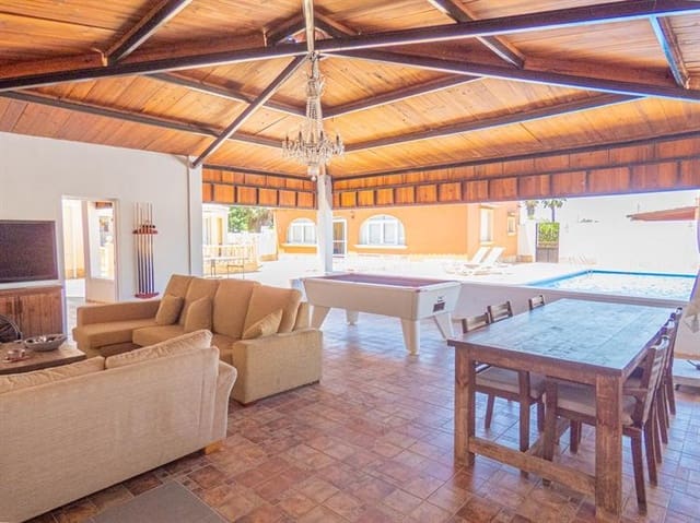 6 slaapkamer Finca/Landhuis te koop in Heredades, Almoradí met zwembad garage - € 585.000 (Ref: 10120642)