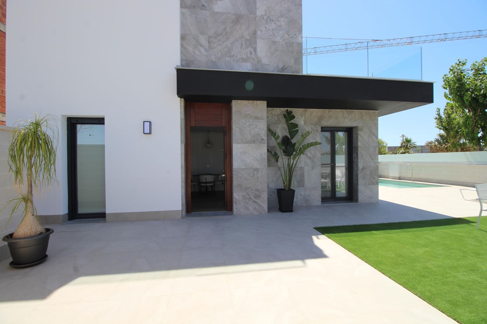 Chalet de 3 habitaciones en Pilar de la Horadada en venta con piscina garaje - 485.000 € (Ref: 10140229)