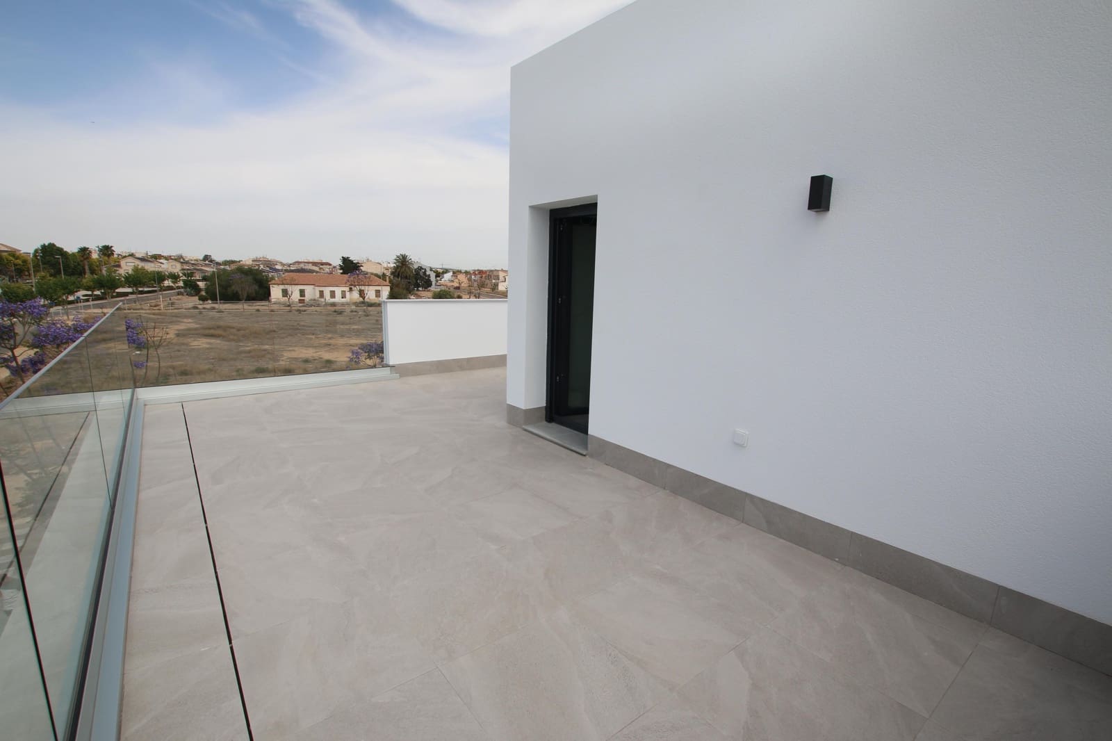Chalet de 3 habitaciones en Pilar de la Horadada en venta con piscina garaje - 485.000 € (Ref: 10140229)