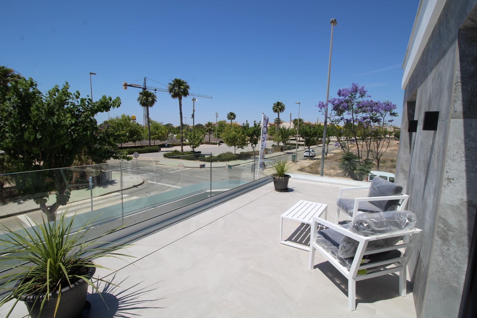 Chalet de 3 habitaciones en Pilar de la Horadada en venta con piscina garaje - 485.000 € (Ref: 10140229)