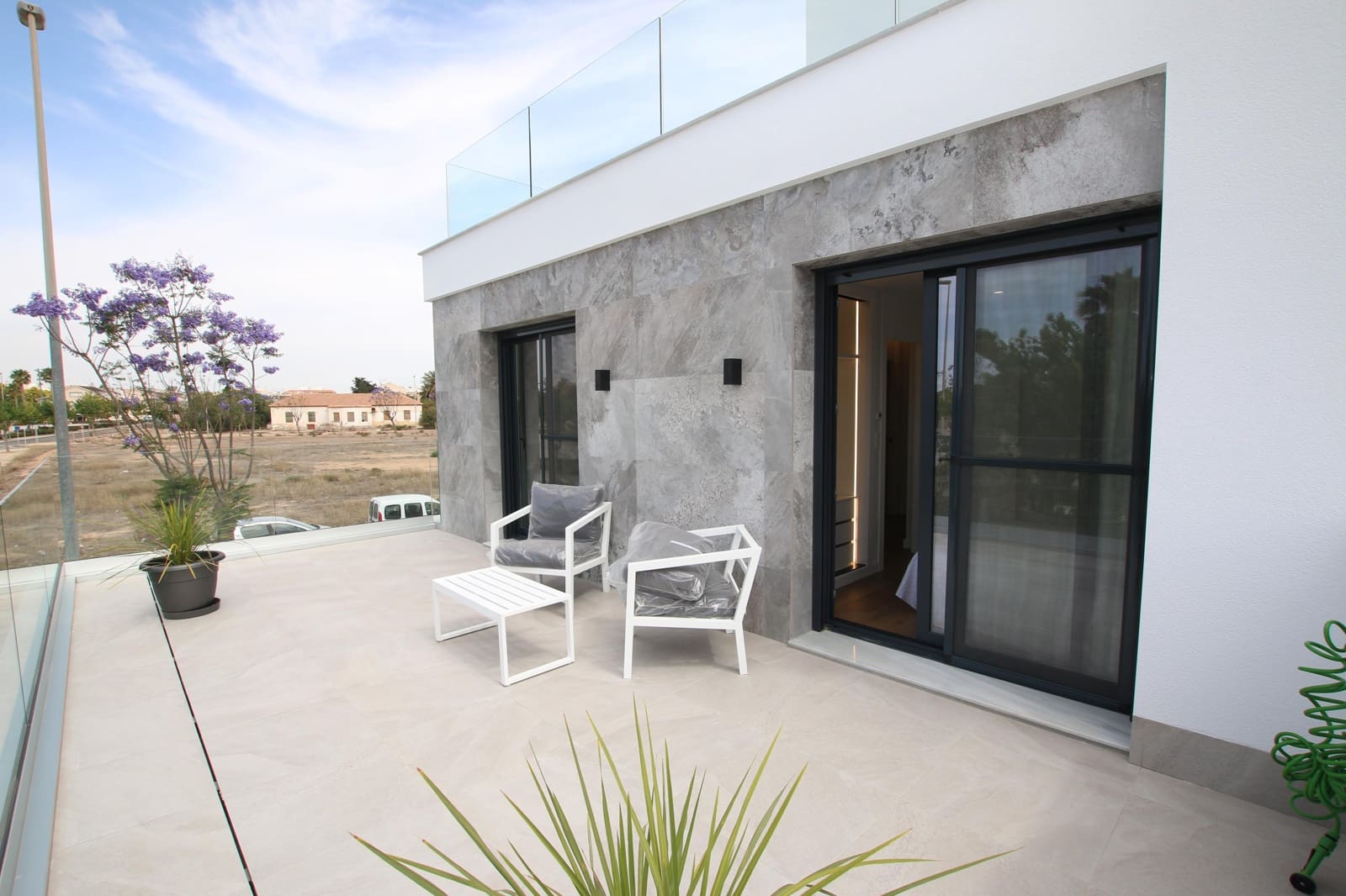 Chalet de 3 habitaciones en Pilar de la Horadada en venta con piscina garaje - 485.000 € (Ref: 10140229)