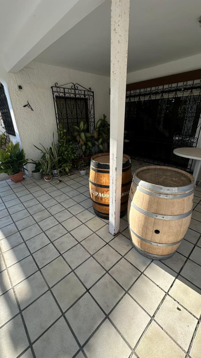 11 slaapkamer Appartement te koop in Orihuela met zwembad garage - € 2.200.000 (Ref: 9676203)