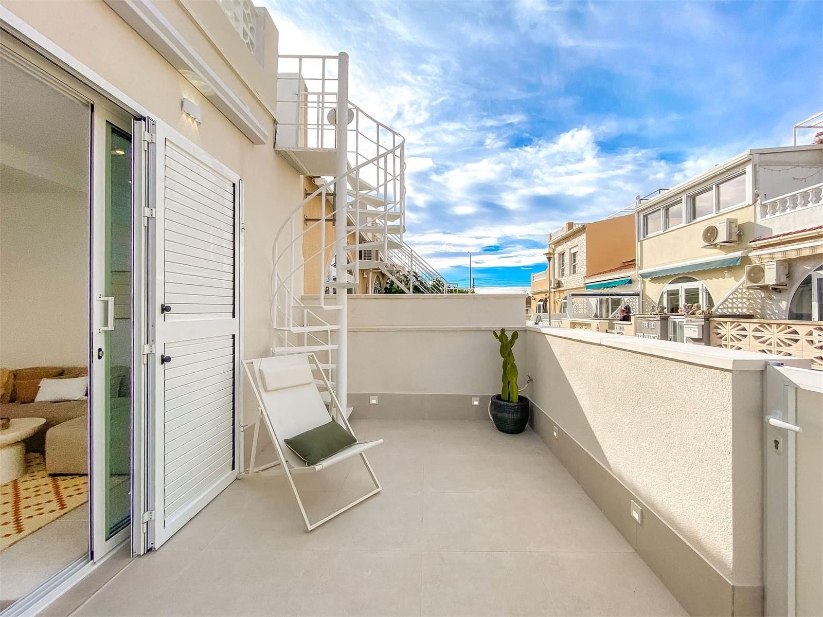 2 Zimmer Bungalow zu verkaufen in El Chaparral - 149.000 € (Ref: 9676204)