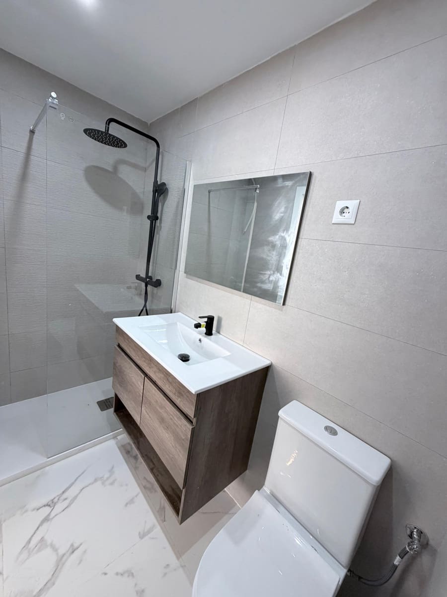 3 chambre Appartement à vendre à Torrevieja - 219 000 € (Ref: 9676211)