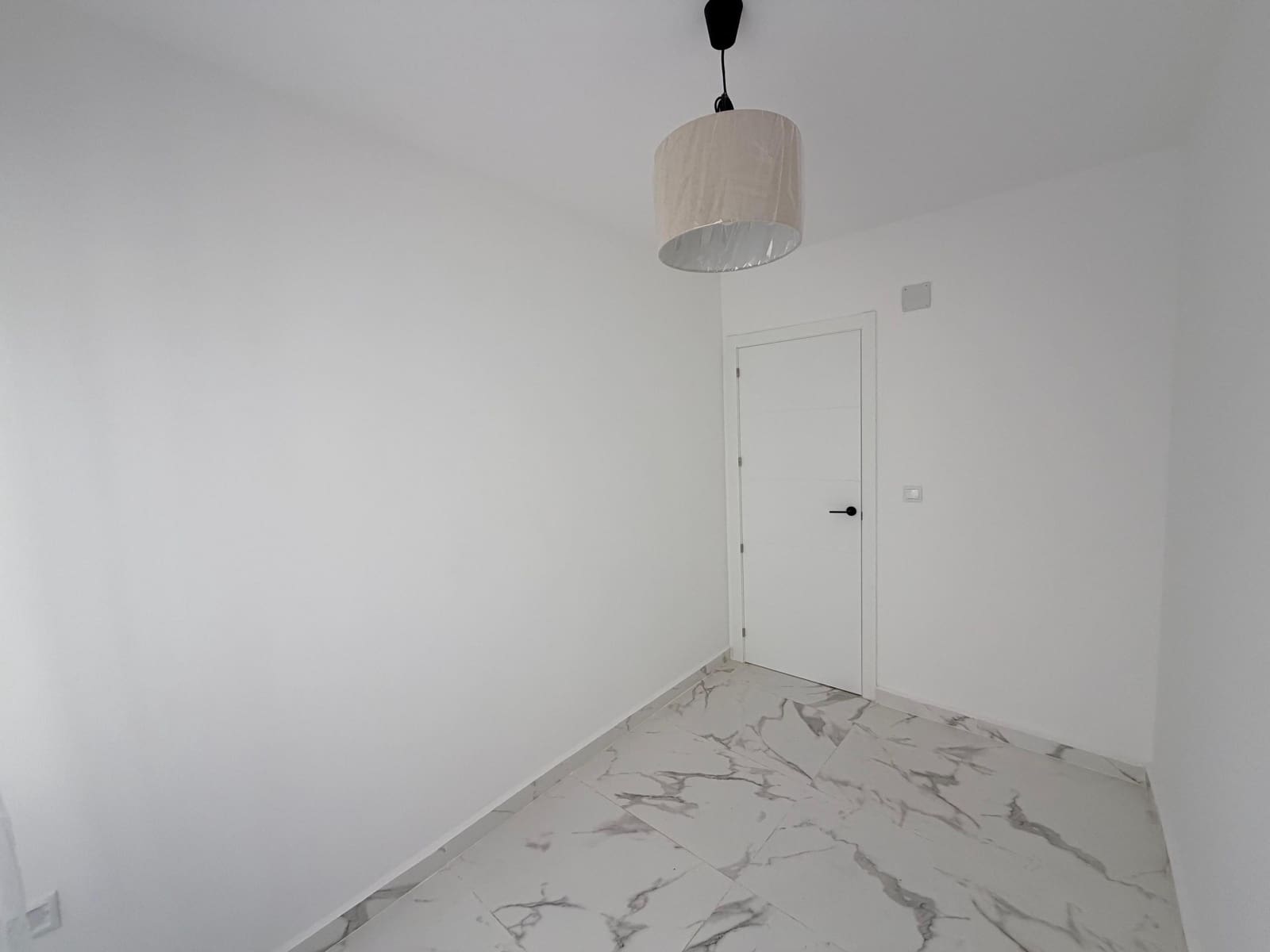 3 chambre Appartement à vendre à Torrevieja - 219 000 € (Ref: 9676211)