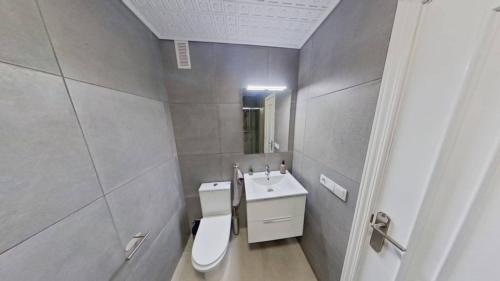 3 sovrum Lägenhet till salu i Torrevieja med pool - 219 000 € (Ref: 9676221)