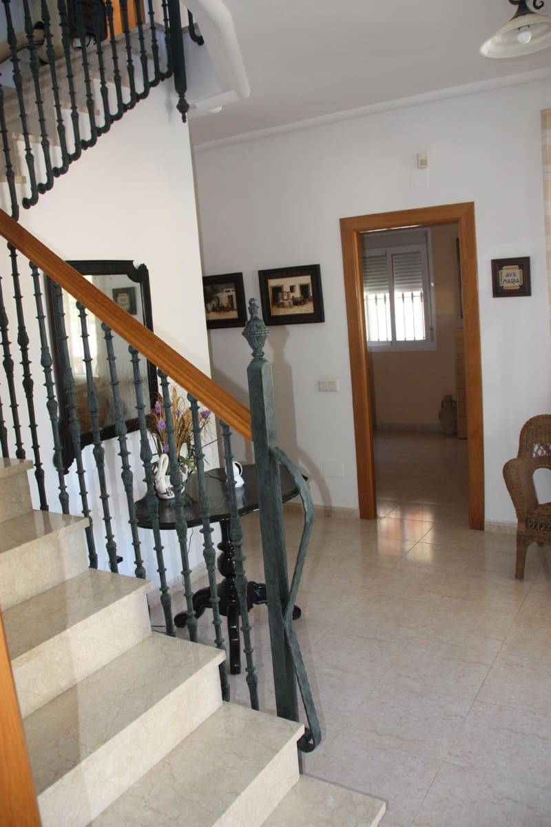 4 bedroom Apartment for sale in Ciudad Quesada with garage - € 1,100,000 (Ref: 9676222)